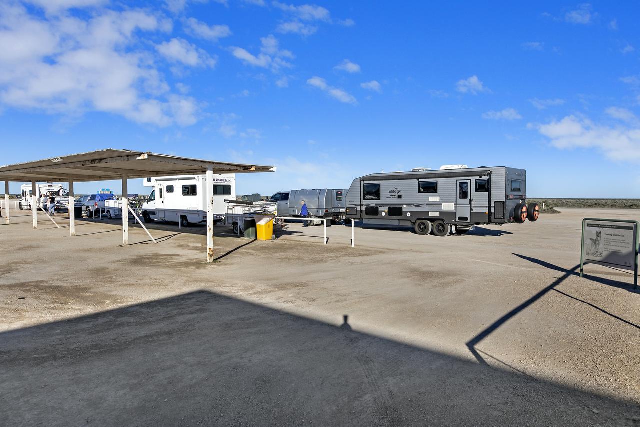 Nullarbor Roadhouse Hotel Exterior photo